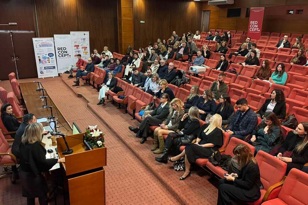 Velika škola malih molekula